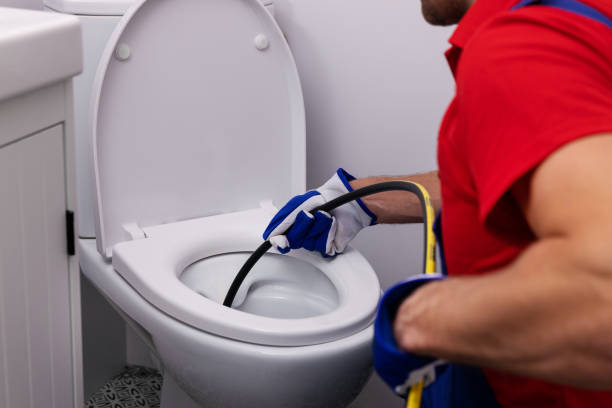 Best Plumbing Installation Services  in Floresville, TX